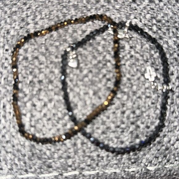 Cookie Lee small beaded stretch bracelet heart wing cross dangle charm - Picture 3 of 3